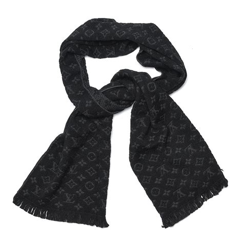 louis vuitton black scarf uk|louis vuitton chunky knit scarf.